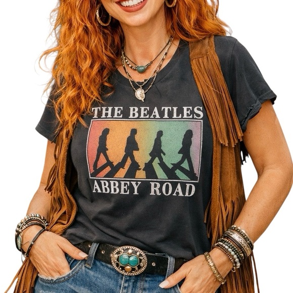 The Beatles Tops - The Beatles Abbey Road Silhouette V-Neck Graphic Boho Rock Vibes T-shirt Large